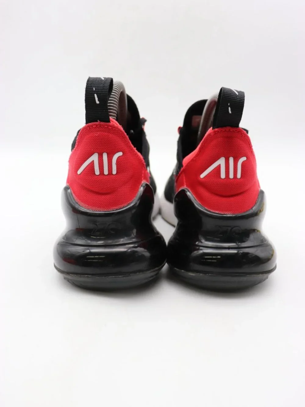 Nike Air Max 270 Red Black Youth 5.5 Womens 7 Low Top Lace-Up Running 943345-025